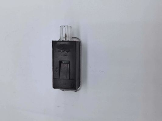 Özel Kırmızı Kapı Çaplama Işığı Araç için LED Çaplama Işıkları Uzun Süren OE:8KD947415C