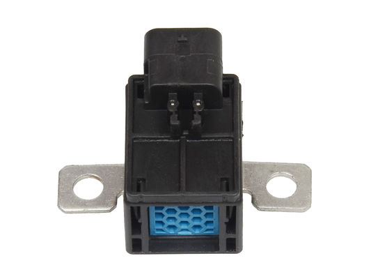 062ADAPTS Audi A4LA5A6Q5 Touareg Tiguan L pil koruyucusu pil aşırı yük koruması güç kesme düğmesi
